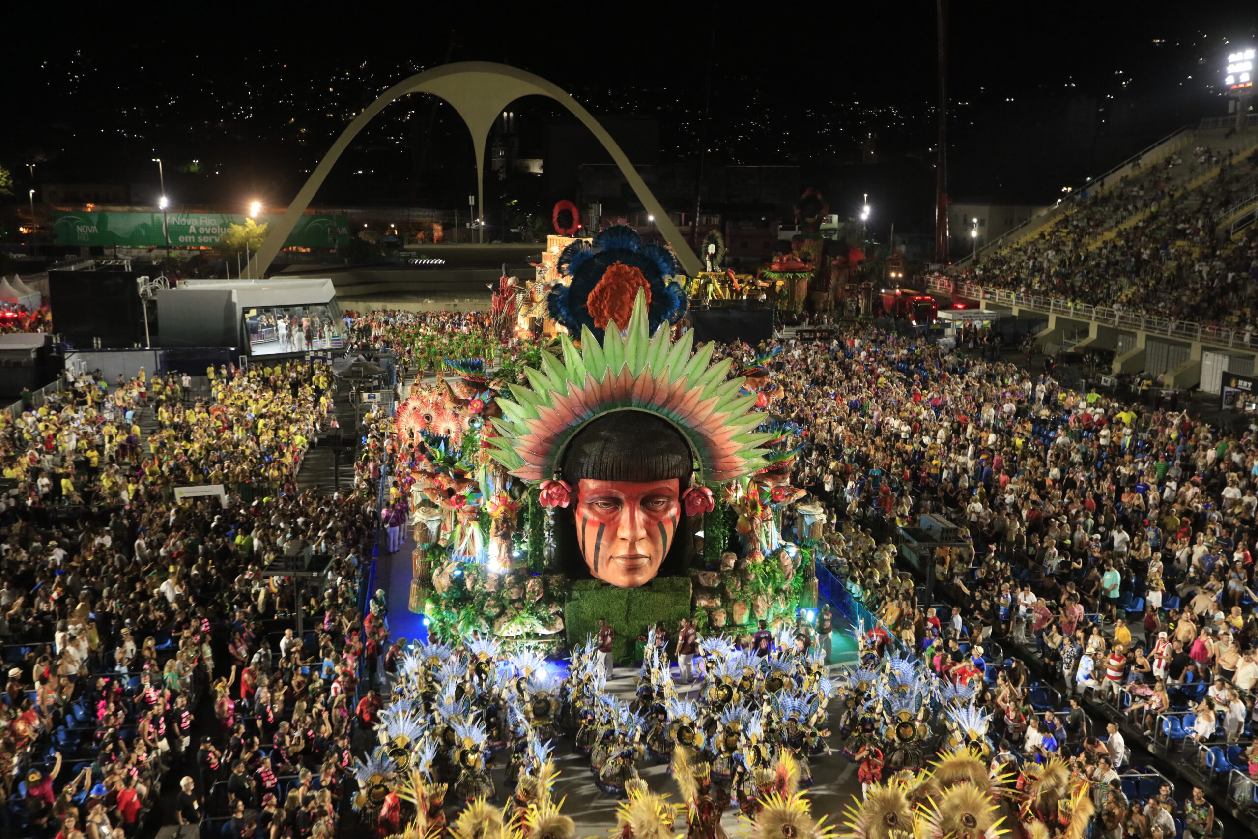 Carnival in Rio Uncovered: Your Guide to Partying Like a Local